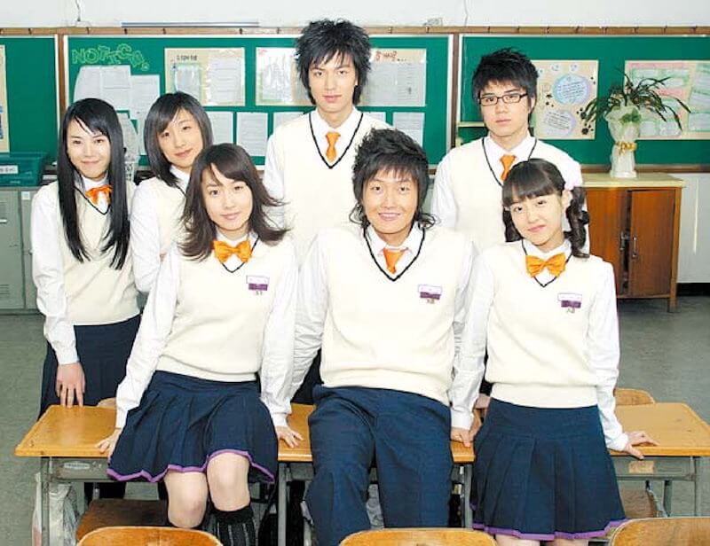 秘密の校庭の画像