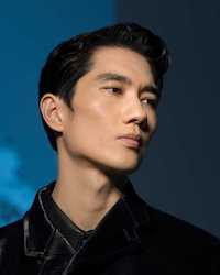 オム・テグの画像