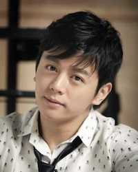 カン・ジフの画像