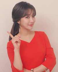 イ・イネの画像