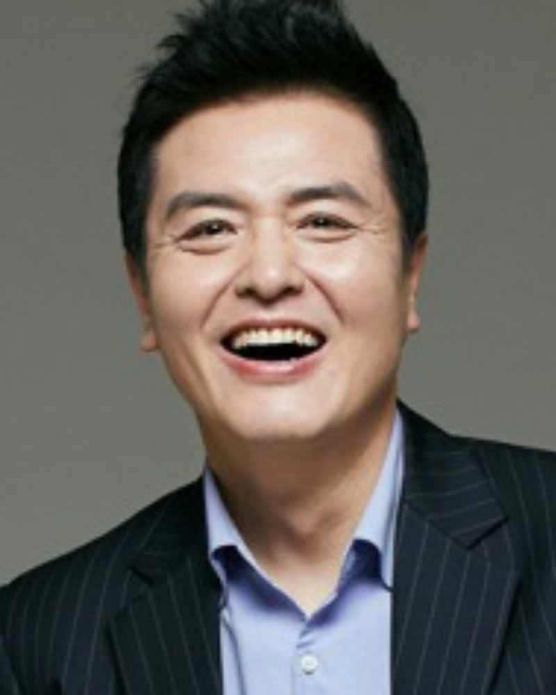 イ・ウソクの画像