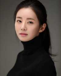 イ・ガリョンの画像