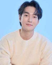 イ・ギュハンの画像