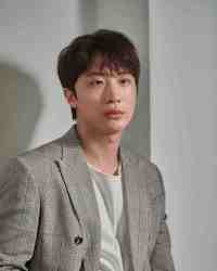 キム・ミョンジュン（1991年生）の画像