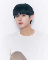 キム・ミンギュ（2001年生）の画像