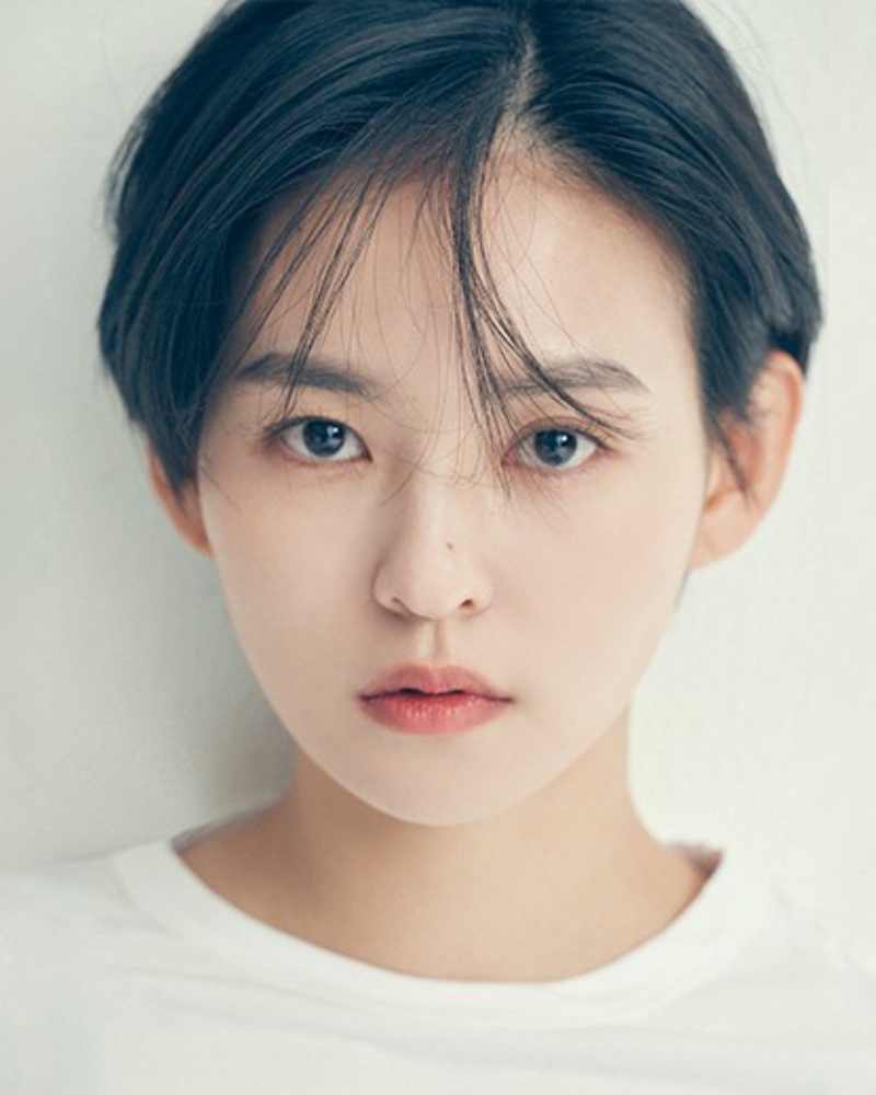 キム・ユネの画像