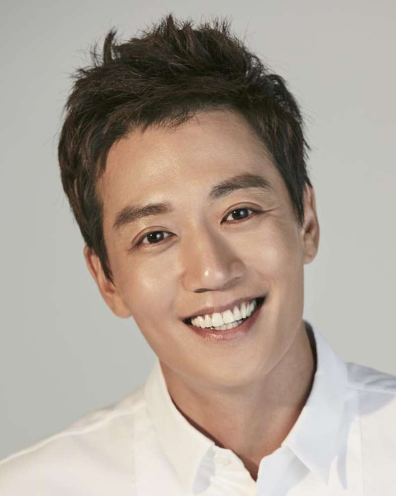 キム・レウォンの画像