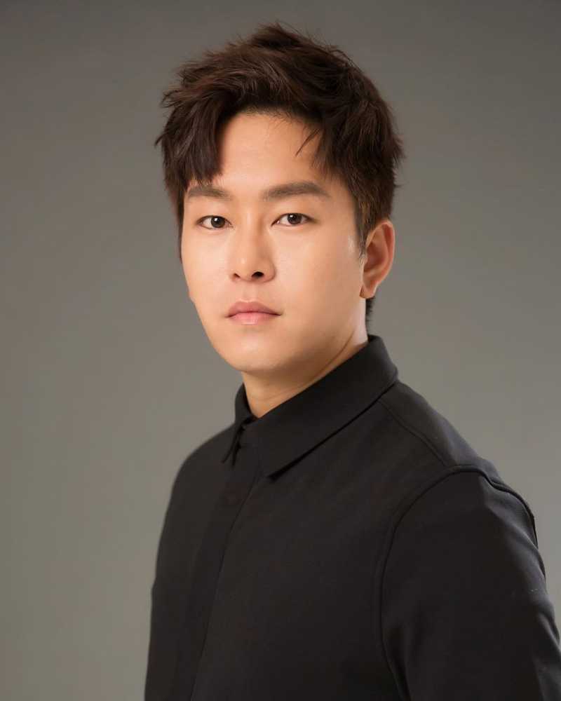 クァク・チョンウクの画像