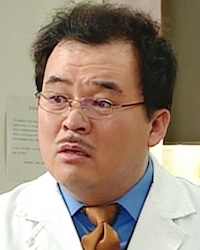 イ・グンヒの画像