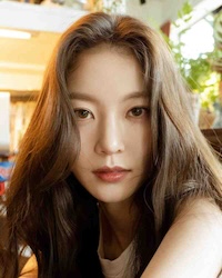 コン・スンヨンの画像