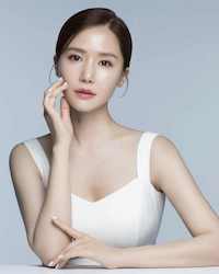 コン・ヒョンジュの画像