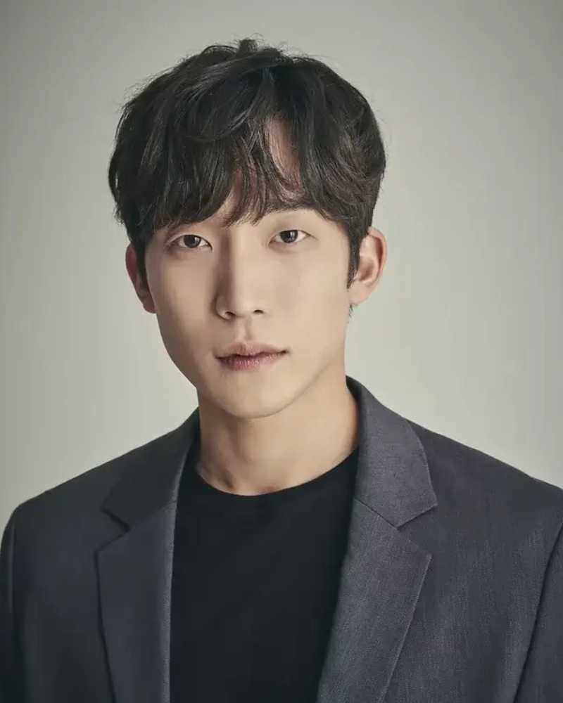 イ・サンイの画像