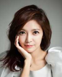 シム・ミンの画像