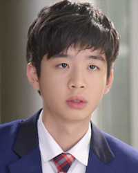 シン・ドンウの画像