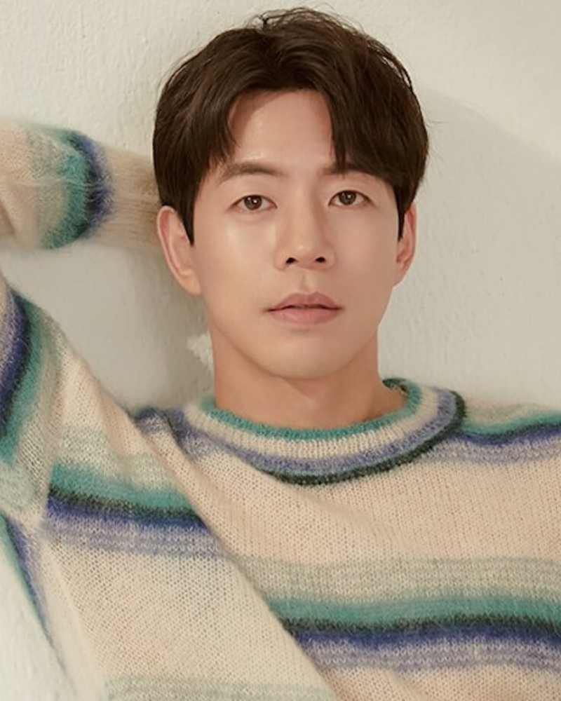 イ・サンユンの画像