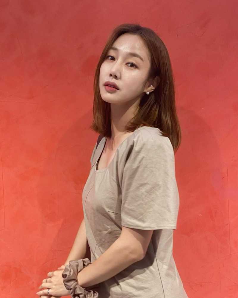 ソ・ウナの画像