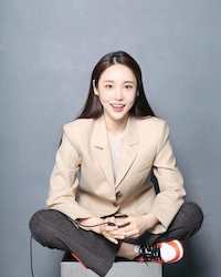 ソ・ウヌの画像