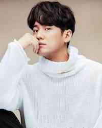 ソ・ジュニョンの画像