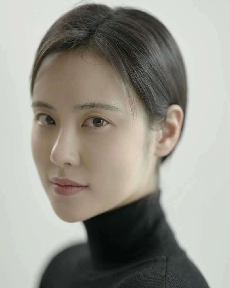 ソ・ユナの画像