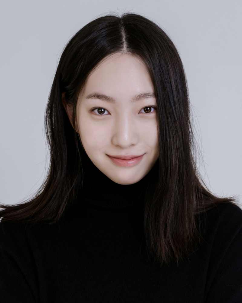 イ・ジニの画像