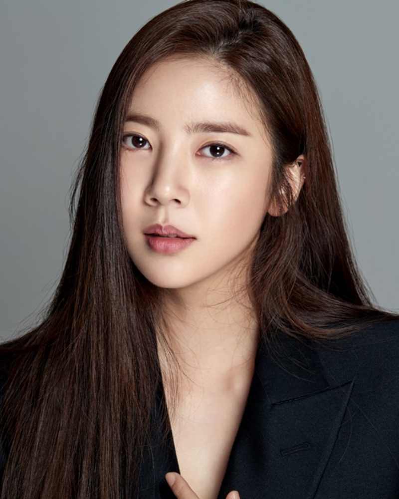 ソン・ダムビの画像