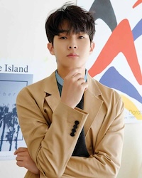 チェ・ウシクの画像