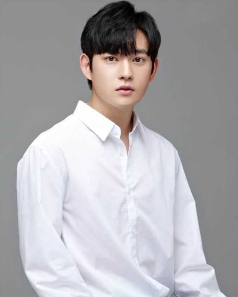 チェ・ギュジンの画像