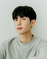 チェ・サンウの画像