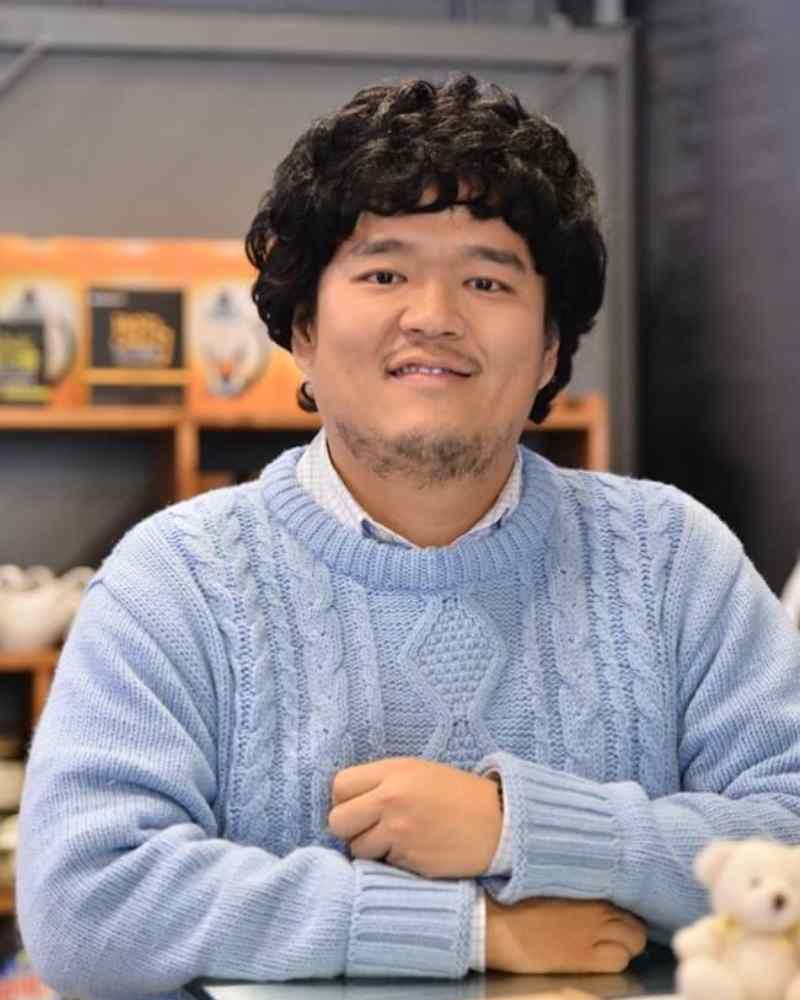 チェ・スンギョンの画像