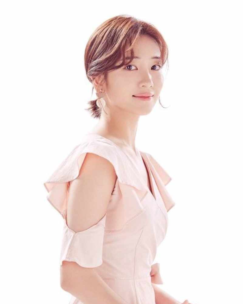 アン・ジヒョンの画像