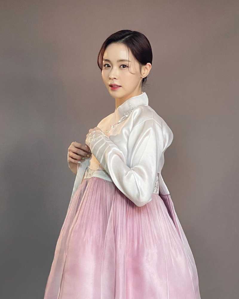 チェ・ユンラの画像