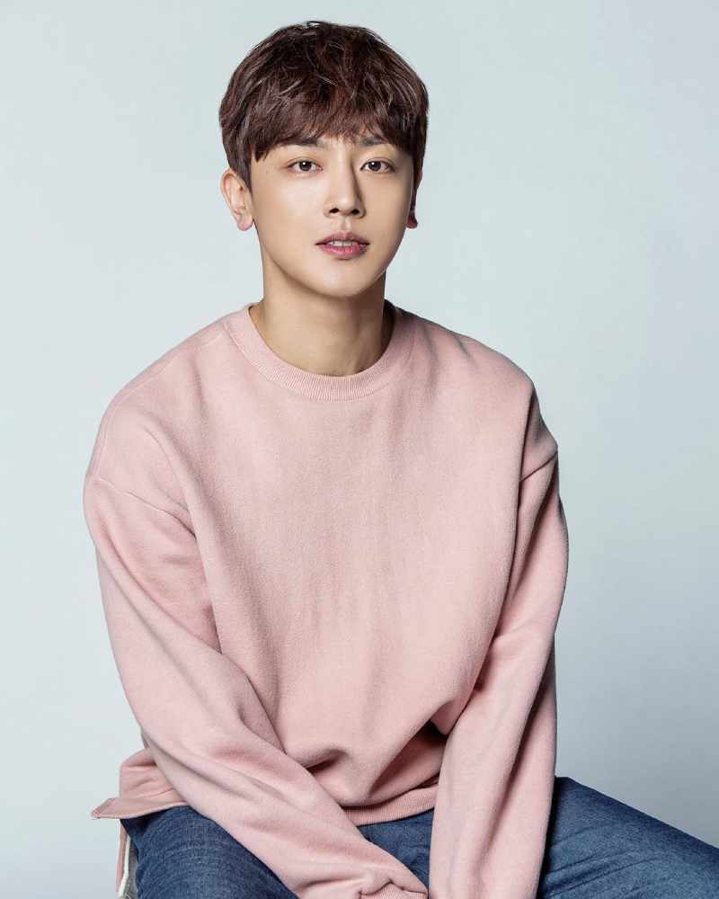 チャン・ジェホの画像