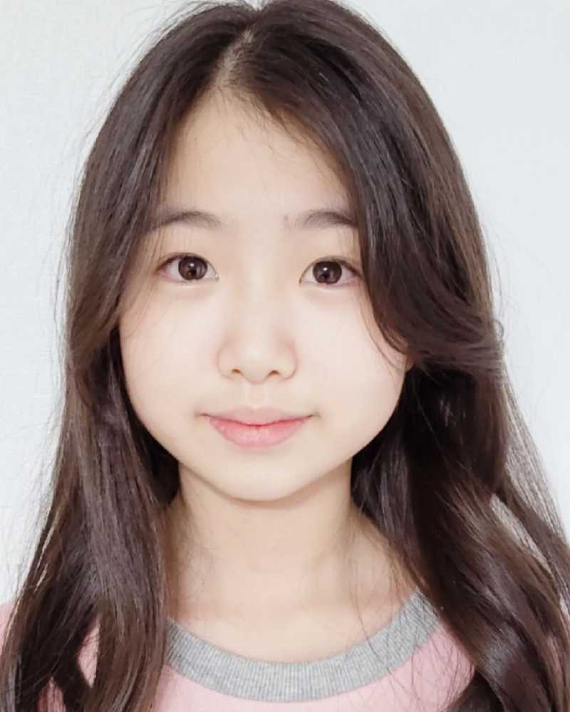 チョ・アインの画像