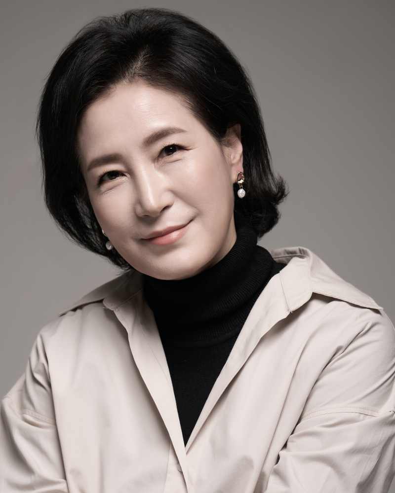 チョン・アミの画像