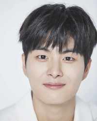 チョン・ゴンジュの画像