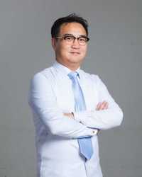 チョン・ジスンの画像