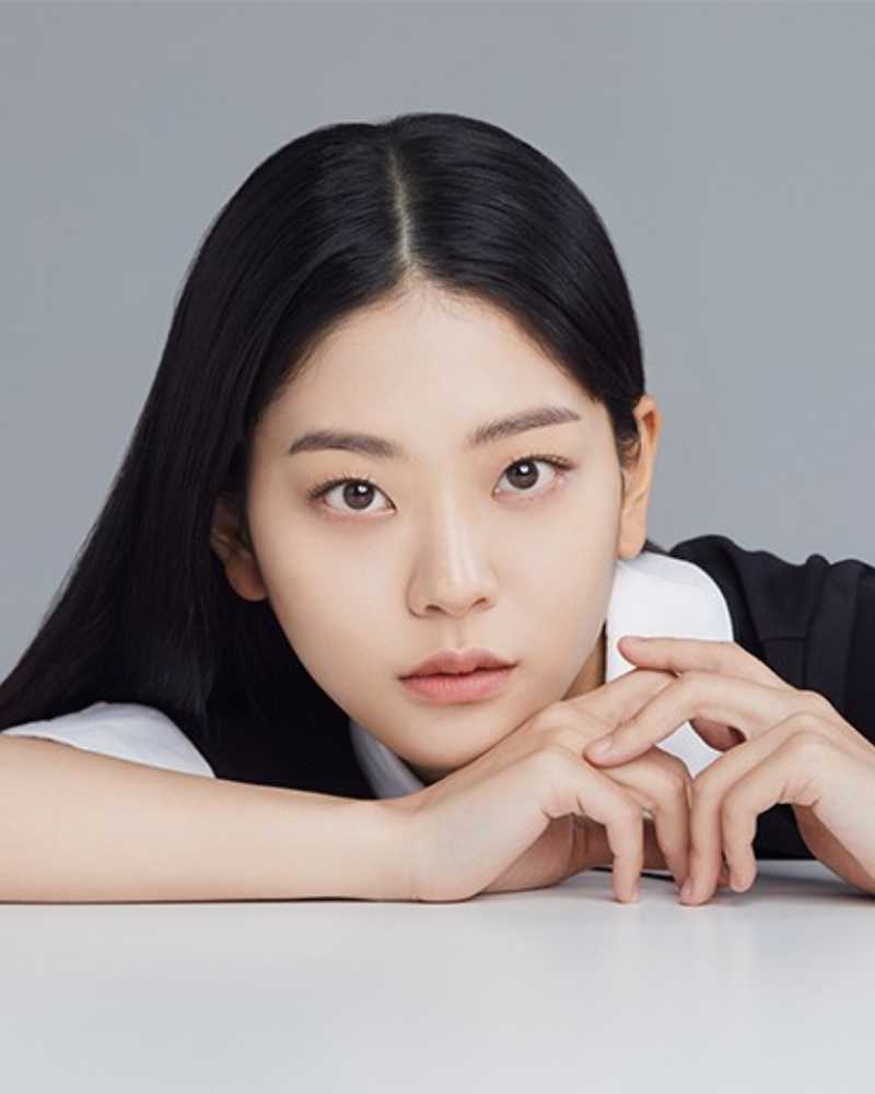 チョン・スビン（1998年生）の画像