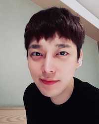 チョン・スンビンの画像