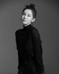 イ・スラの画像