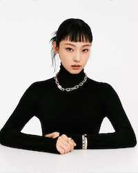 チョン・ソニの画像