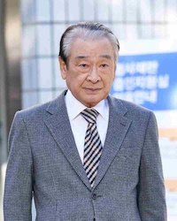 イ・スンジェの画像