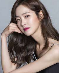 チン・セヨンの画像