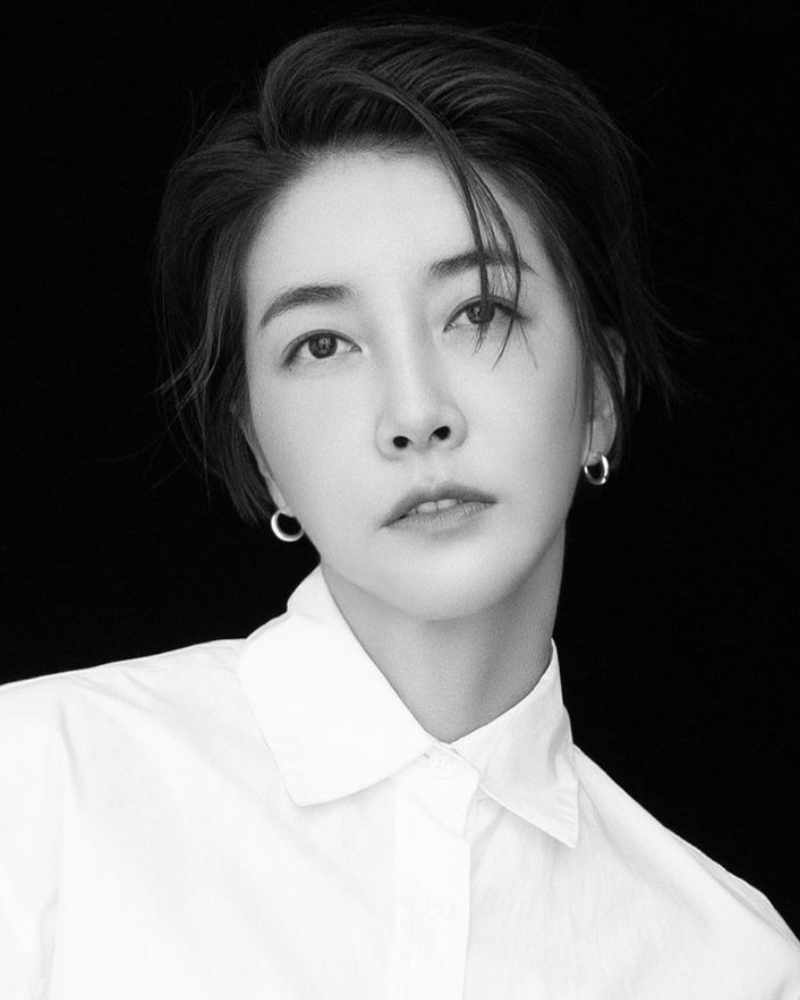 チン・ソヨンの画像