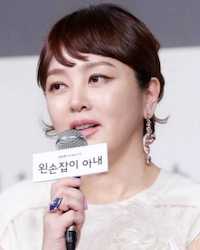 イ・スンヨンの画像