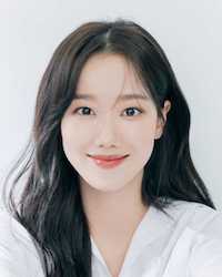 ナウン（April）の画像