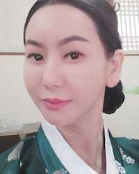 パク・ソジョンの画像