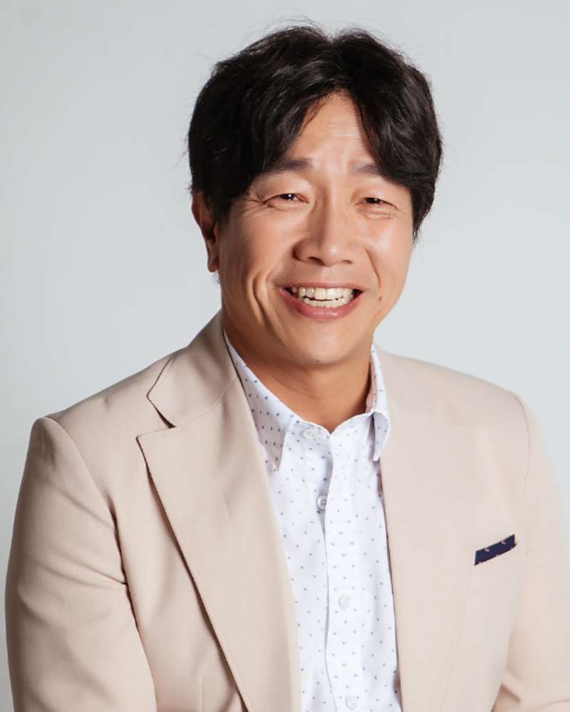 パク・チョルミンの画像