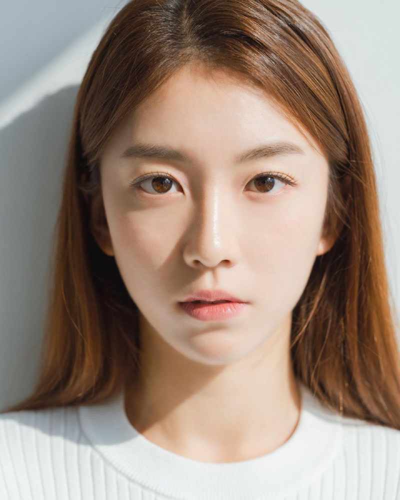 イ・スジ（1998年生）の画像