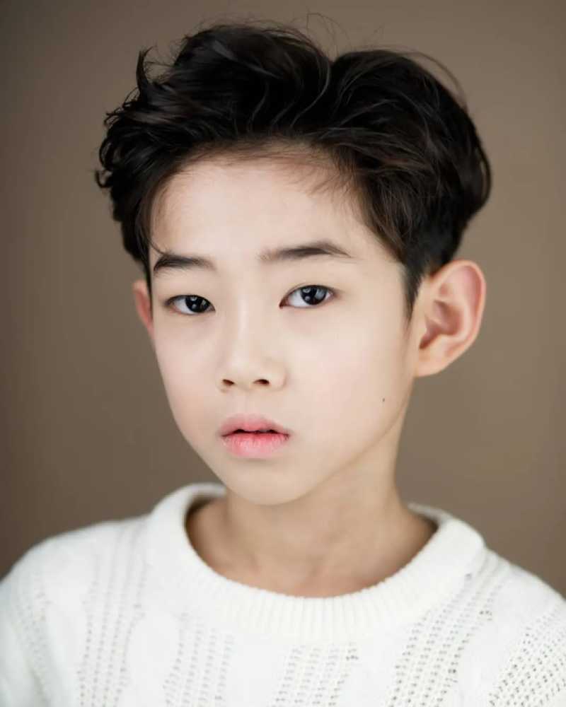 ホン・ドンヨンの画像