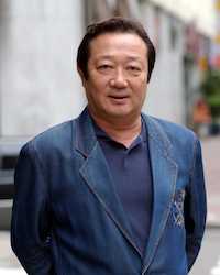 ミン・ウクの画像